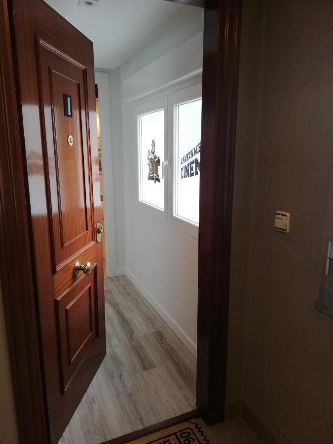 Апартаменты Apartamento Cinema Овьедо Экстерьер фото